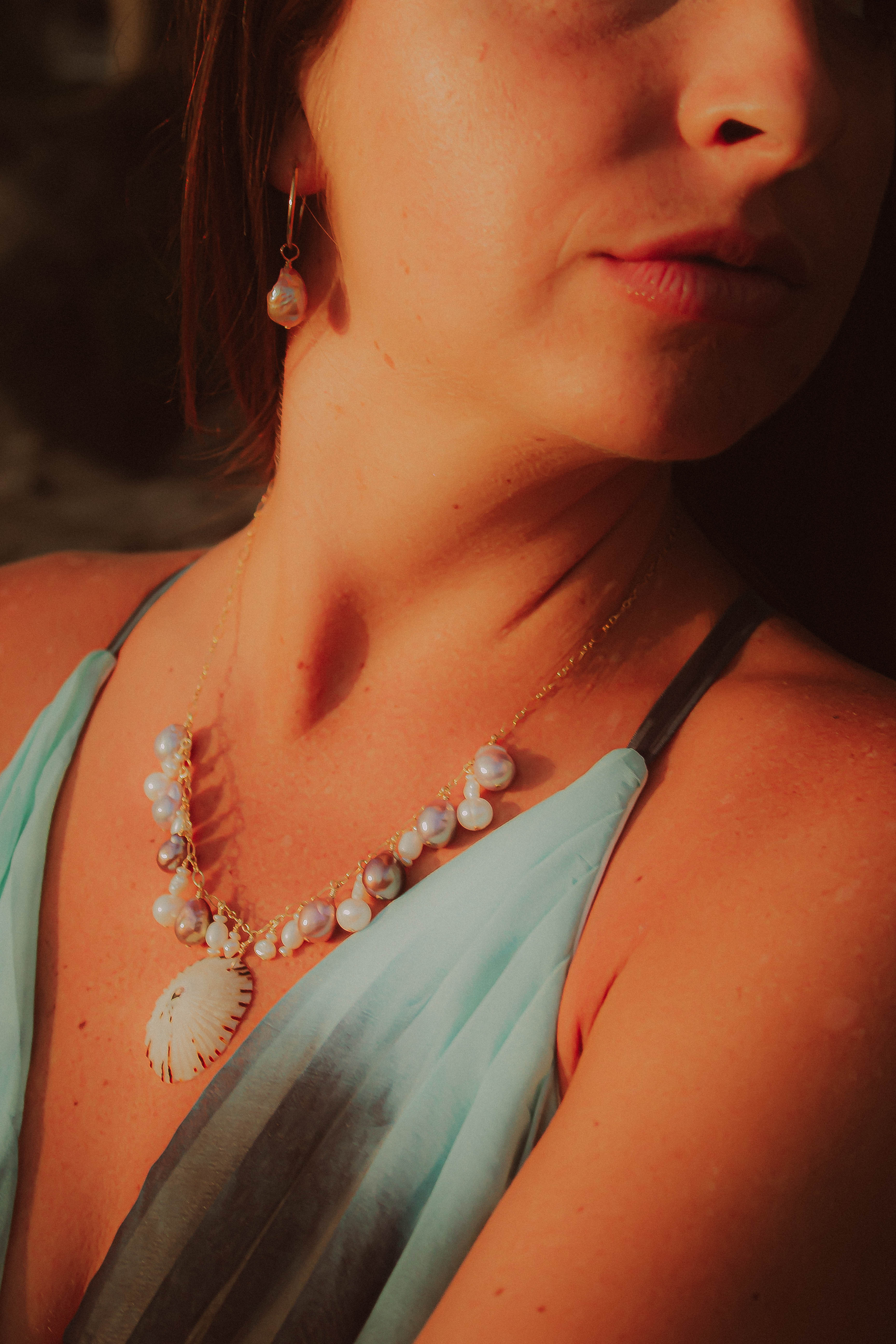 Edison Opihi necklace (Z325) | Zaia Boutique